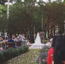 Isis Valverde se casou-se  com André  Resende em uma cerimônia linda; Veja fotos