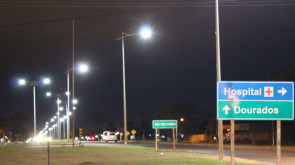 Prefeitura de Dourados assume pagamento da iluminação pública na Avenida Guaicurus