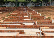 Projeto do governo estadual prevê a construção de 190 unidades habitacionais em Dourados