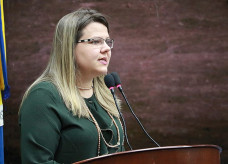 Daniela Hall visita Canaã III e solicita melhorias para a comunidade