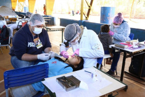 Prefeita Délia visita Missão Univida