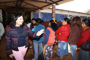 Prefeita Délia visita Missão Univida