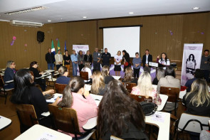 Délia abre Agosto Lilás, destaca melhorias e  celebra Prêmio "Prefeitura Amiga da Mulher"