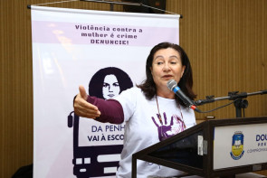 Délia abre Agosto Lilás, destaca melhorias e  celebra Prêmio "Prefeitura Amiga da Mulher"