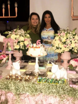 Simaria mostra todos os detalhes do aniversário da filha