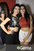 Tequileiro reúne família e amigos em comemoração de seu aniversário