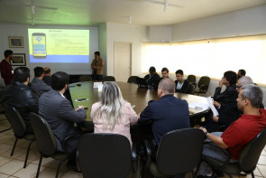 Alunos do IFMS apresentam protótipo de  aplicativo que vai aproximar cidadão e Prefeitura