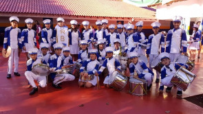 Macaúba recebeu desfile em homenagem ao dia da independência e Délia é homenageada