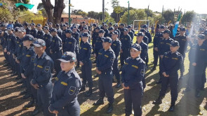 Macaúba recebeu desfile em homenagem ao dia da independência e Délia é homenageada