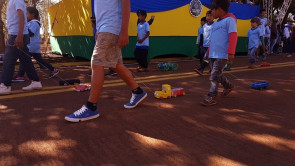 Macaúba recebeu desfile em homenagem ao dia da independência e Délia é homenageada