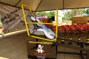 Blitz do Dia Nacional da Luta das Pessoas com Deficiência marca Expotrânsito em Dourados