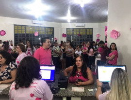 Programação do Dourados Rosa lota  Unidade de Saúde do Santo André