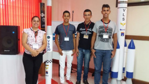 Equipe da escola Vilmar Vieira Matos vence Mostra Brasileira de Foguetes