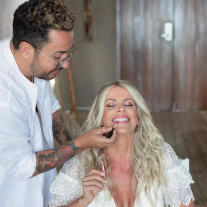 Karina Bacchi e o noivo Amaury Nunes postam fotos do casamento