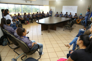 Prefeita saúda atletas paralímpicos  por conquistas em competições de 2018