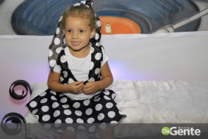 Professores do Ceim Guilherme Silveira  realizam noite cultural e festa da família