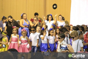 Professores do Ceim Guilherme Silveira  realizam noite cultural e festa da família