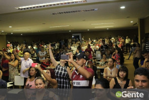 Professores do Ceim Guilherme Silveira  realizam noite cultural e festa da família