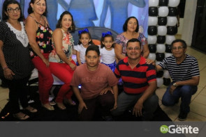 Professores do Ceim Guilherme Silveira  realizam noite cultural e festa da família