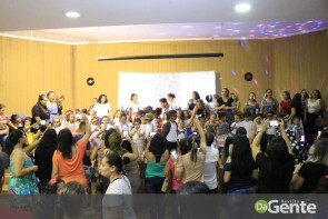 Professores do Ceim Guilherme Silveira  realizam noite cultural e festa da família