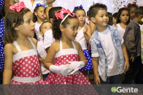 Professores do Ceim Guilherme Silveira  realizam noite cultural e festa da família
