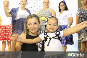 Professores do Ceim Guilherme Silveira  realizam noite cultural e festa da família