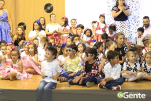 Professores do Ceim Guilherme Silveira  realizam noite cultural e festa da família