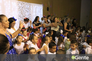 Professores do Ceim Guilherme Silveira  realizam noite cultural e festa da família
