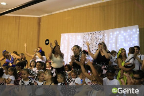 Professores do Ceim Guilherme Silveira  realizam noite cultural e festa da família