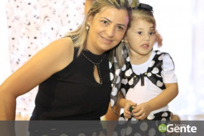 Professores do Ceim Guilherme Silveira  realizam noite cultural e festa da família