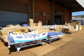 Prefeita Délia destaca avanço com recebimento de equipamentos para o Hospital da Vida