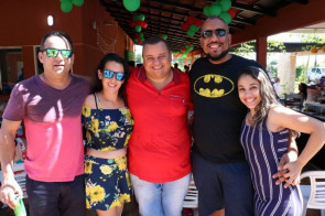 Confraternização equipe 94 FM Dourados