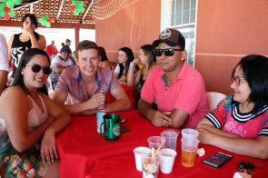 Confraternização equipe 94 FM Dourados