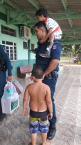 Policia Militar de Caarapó entregaram vários presentes no dia de Natal