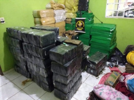 DOF apreende em Paranhos quase três toneladas droga e veículos roubados