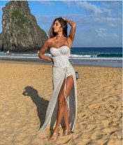 Veja os looks das famosas no Réveillon 2019 para você se inspirar