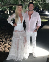 Veja os looks das famosas no Réveillon 2019 para você se inspirar