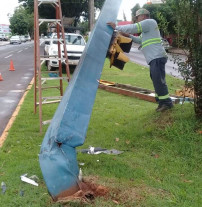 Agetran recupera semáforos danificados e alerta população