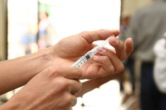 População alvo da campanha deve procurar as unidades básicas de saúde neste sábado para receber a vacina contra Gripe