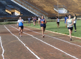 JED prossegue com o atletismo, na pista do “Douradão”