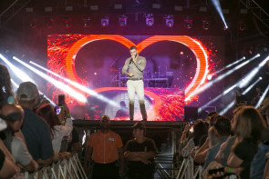 Gusttavo Lima animou primeira noite de shows da 55ª Expoagro