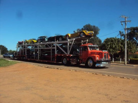 Prefeitura apoia 1º Encontro Estadual  de Veículos Antigos de Dourados