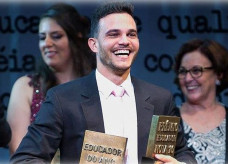 Professor é uns dos 50 finalista ao prêmio “Nobel da educação”.