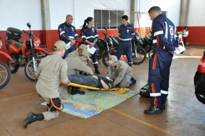 Samu e Bombeiros realizam instrução para atualização acerca de protocolos internacionais