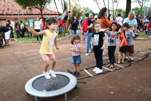Parque dos Ipês lota em ação da  Prefeitura na Semana Mundial do Brincar