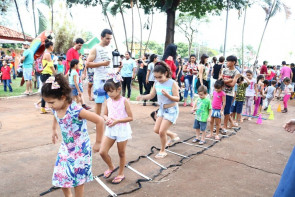 Parque dos Ipês lota em ação da  Prefeitura na Semana Mundial do Brincar