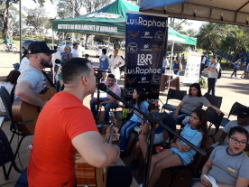 XXII Eco Dourados registra quatro mil visitas e  entrega 500 mudas na Praça Antônio João
