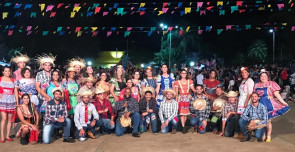 Professores de Educação Física da Reme mostram resultado de estudos continuados na Festa Junina