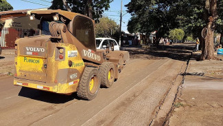 Começaram nesta sexta-feira os serviços para recapeamento e reestruturação da Rua Monte Castelo