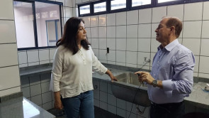 Délia Razuk vistoria obras e ações em distritos